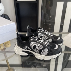 Christian Dior Sneaker